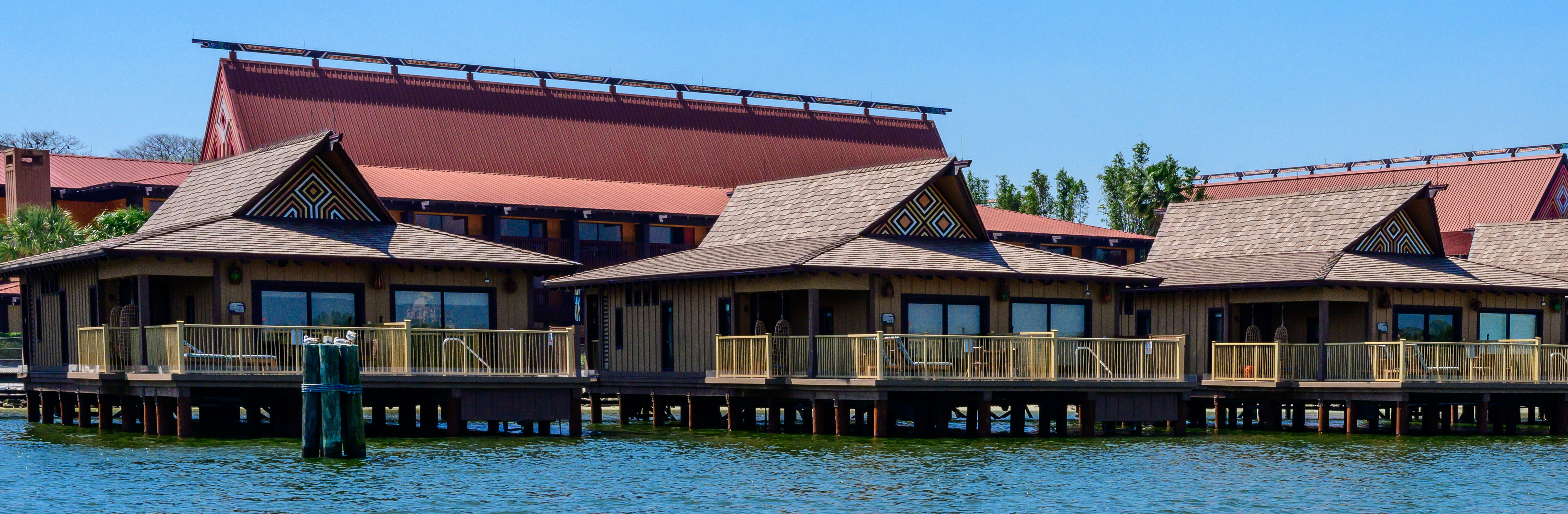 a-view-of-disneys-polynesian-village-resort