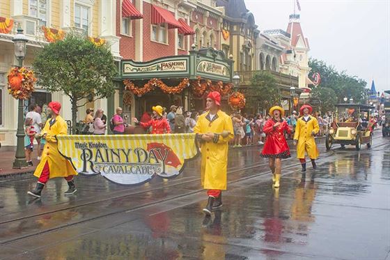 how-to-spend-rainy-day-at-disney